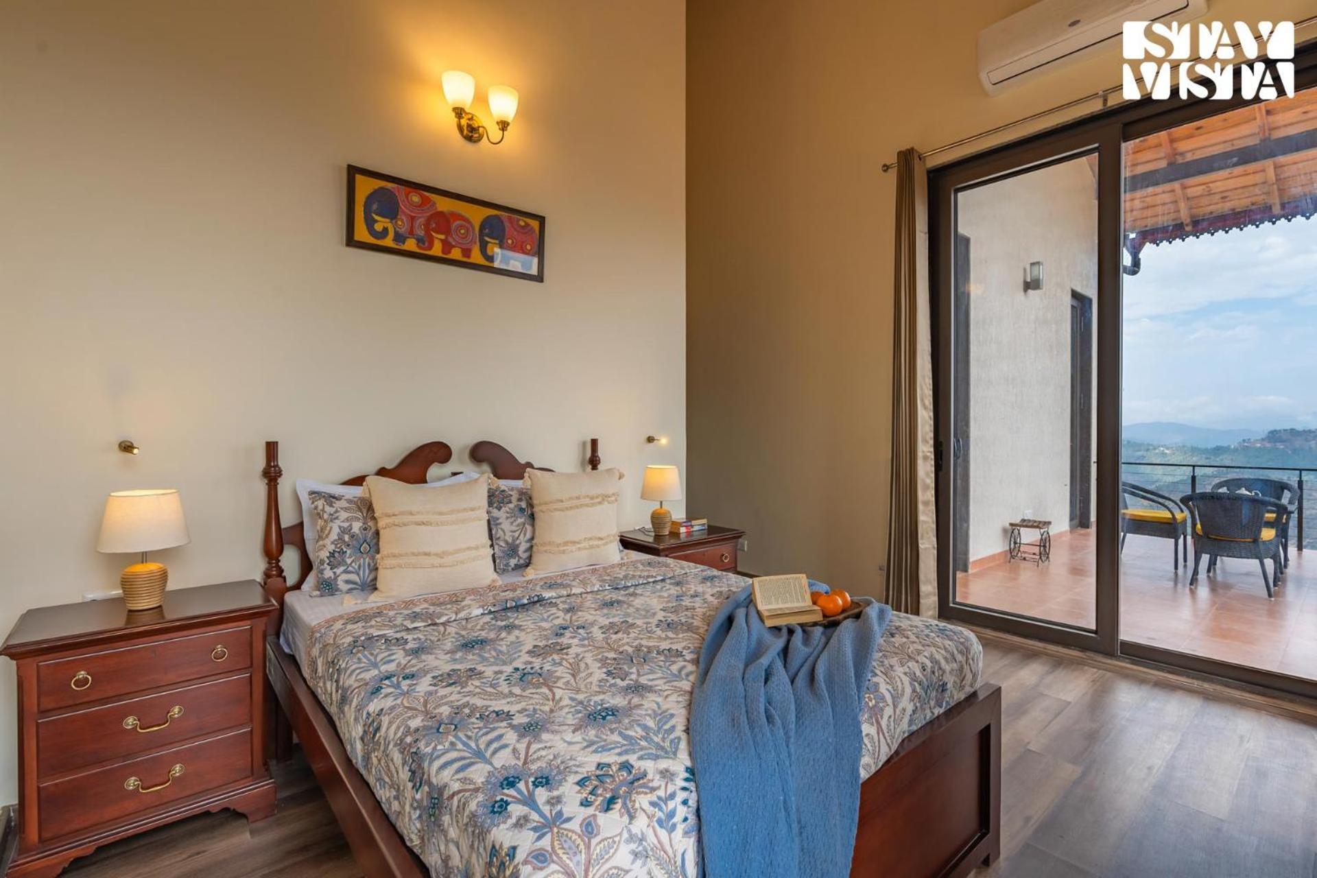 Stayvista At Amulyam Villa With Lawn & Bonfire 무크테슈와르 외부 사진
